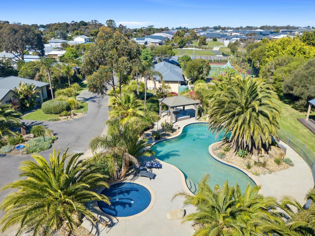 Island Cove Villas Коув Экстерьер фото
